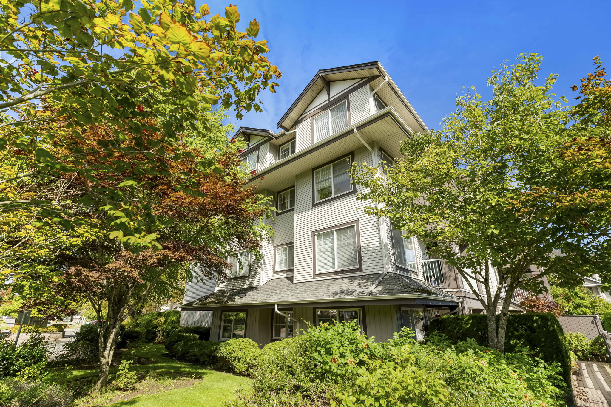 JUST LISTED | 211 19340 65 AVENUE, SURREY